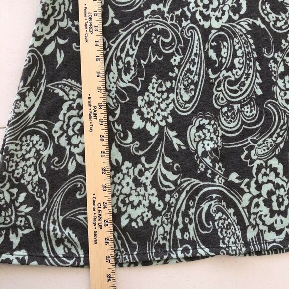 Sew in Love Paisley Softness Lrg Short Sleeve Cold Shoulder Tunic Embellished V - Picture 8 of 11